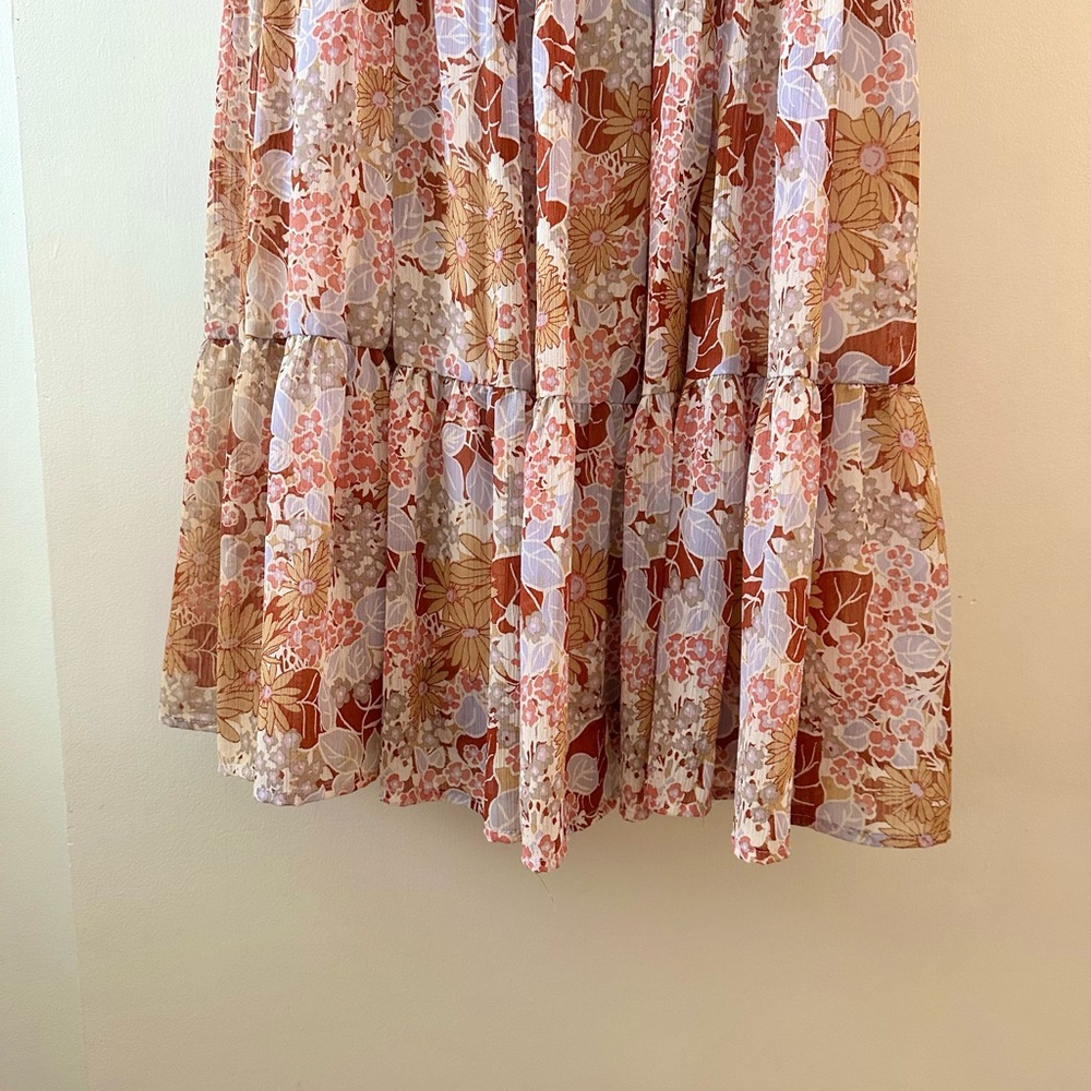 ASTR the Label Floral Smocked Dress - Picture 3 of 8